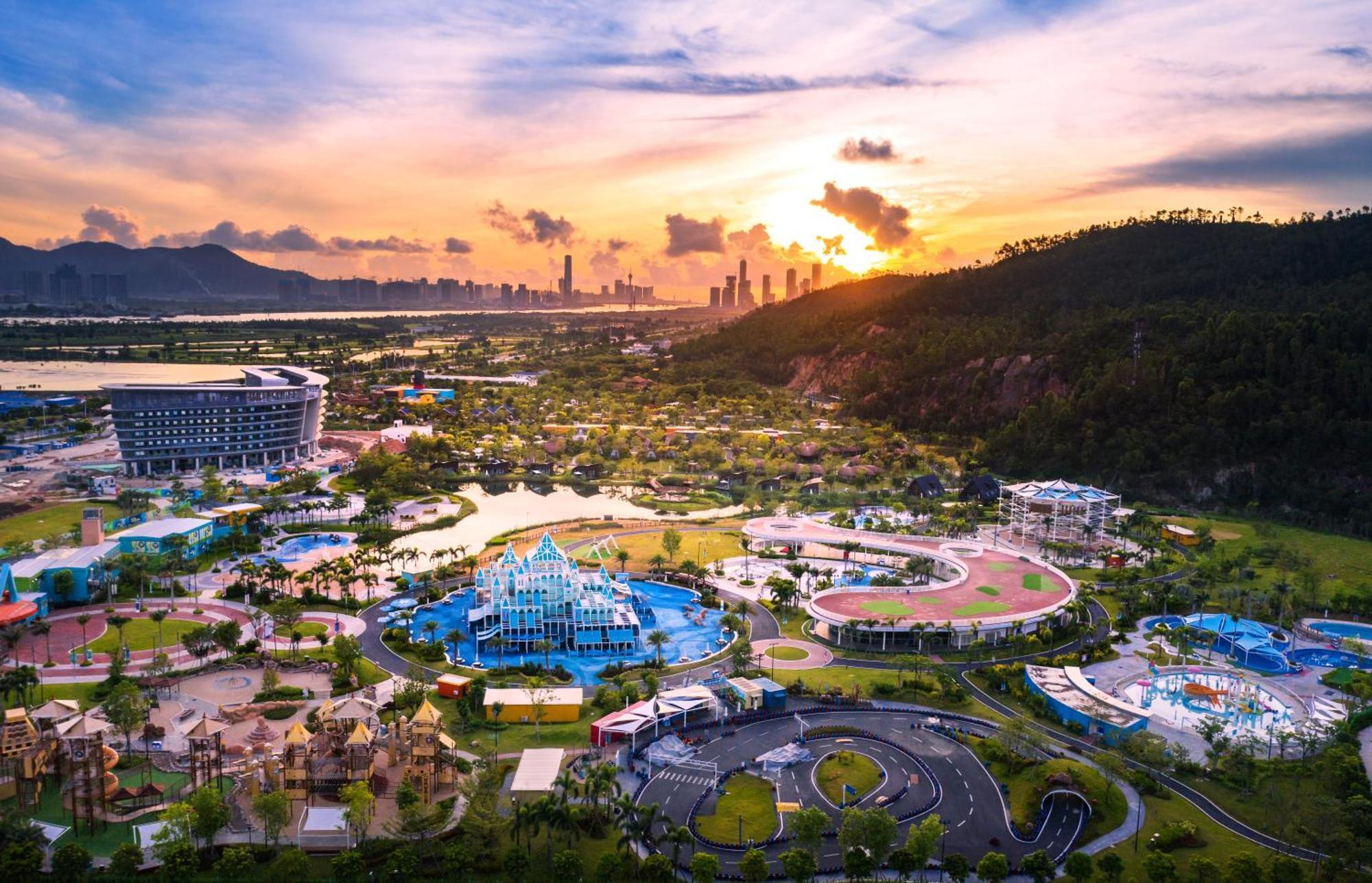 Hilton Garden Inn Zhuhai Hengqin Sumlodol Park Exterior photo