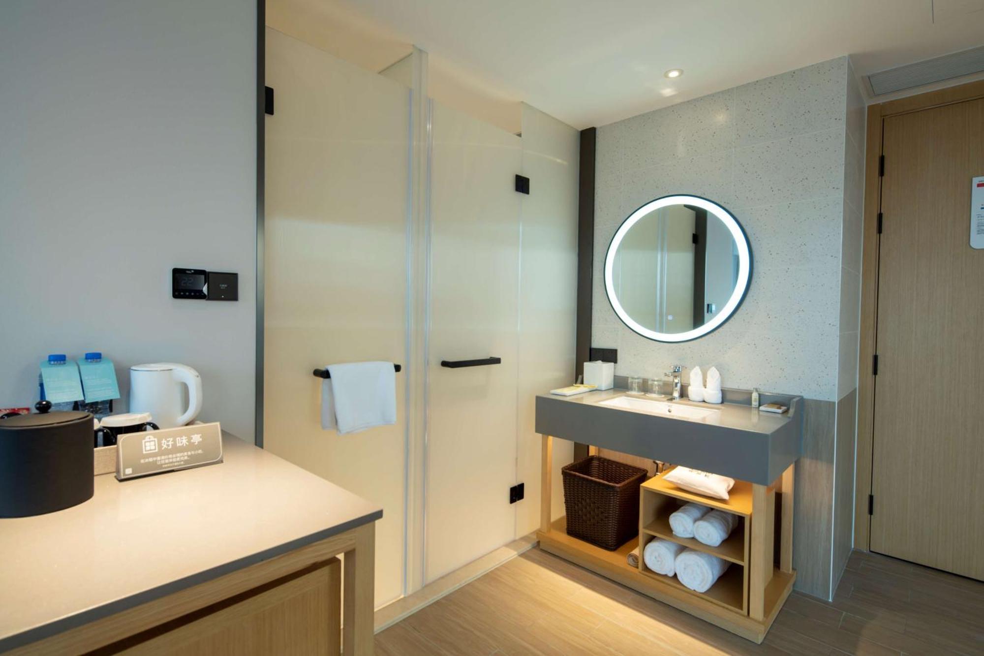 Hilton Garden Inn Zhuhai Hengqin Sumlodol Park Exterior photo