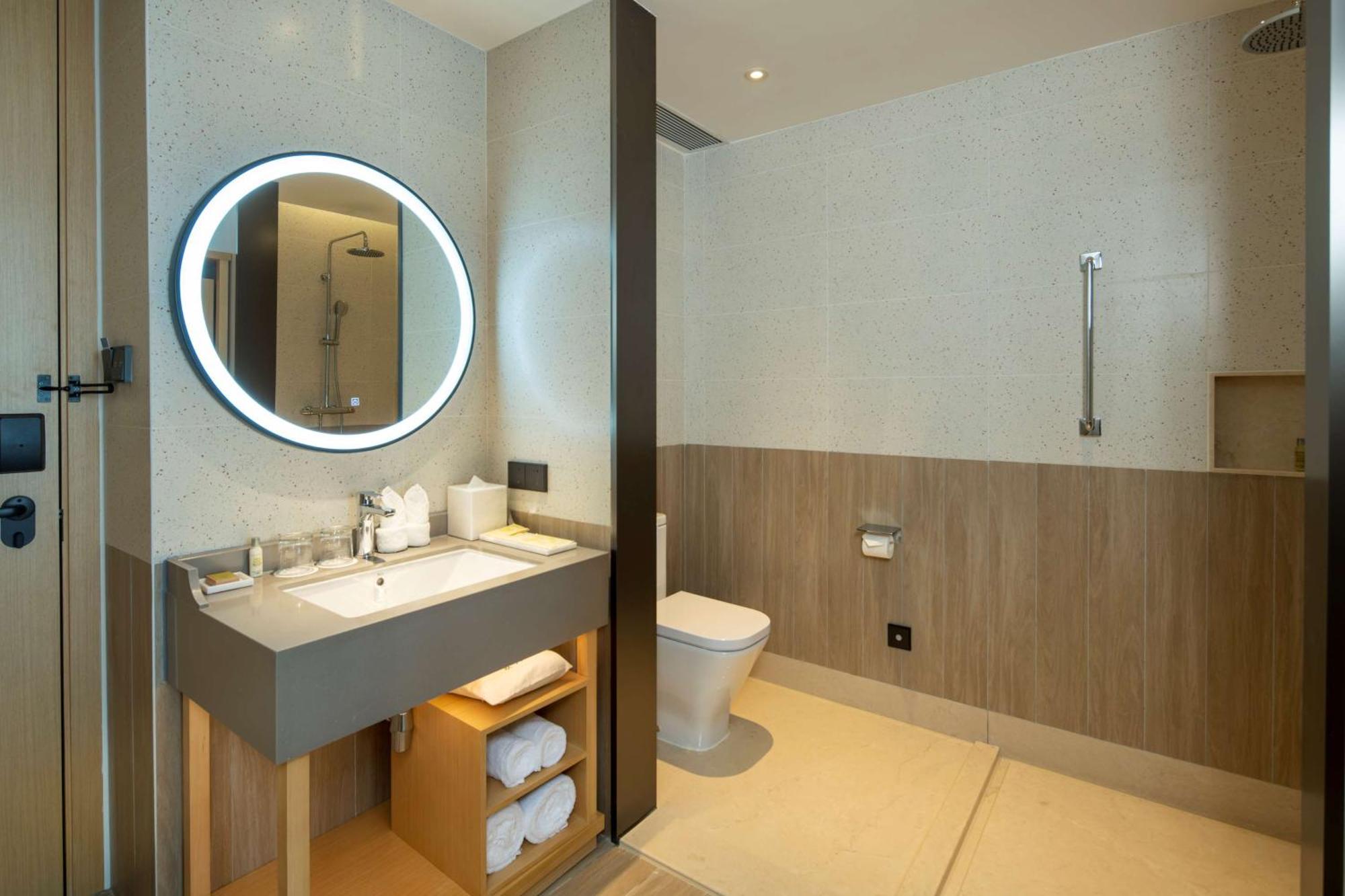 Hilton Garden Inn Zhuhai Hengqin Sumlodol Park Exterior photo