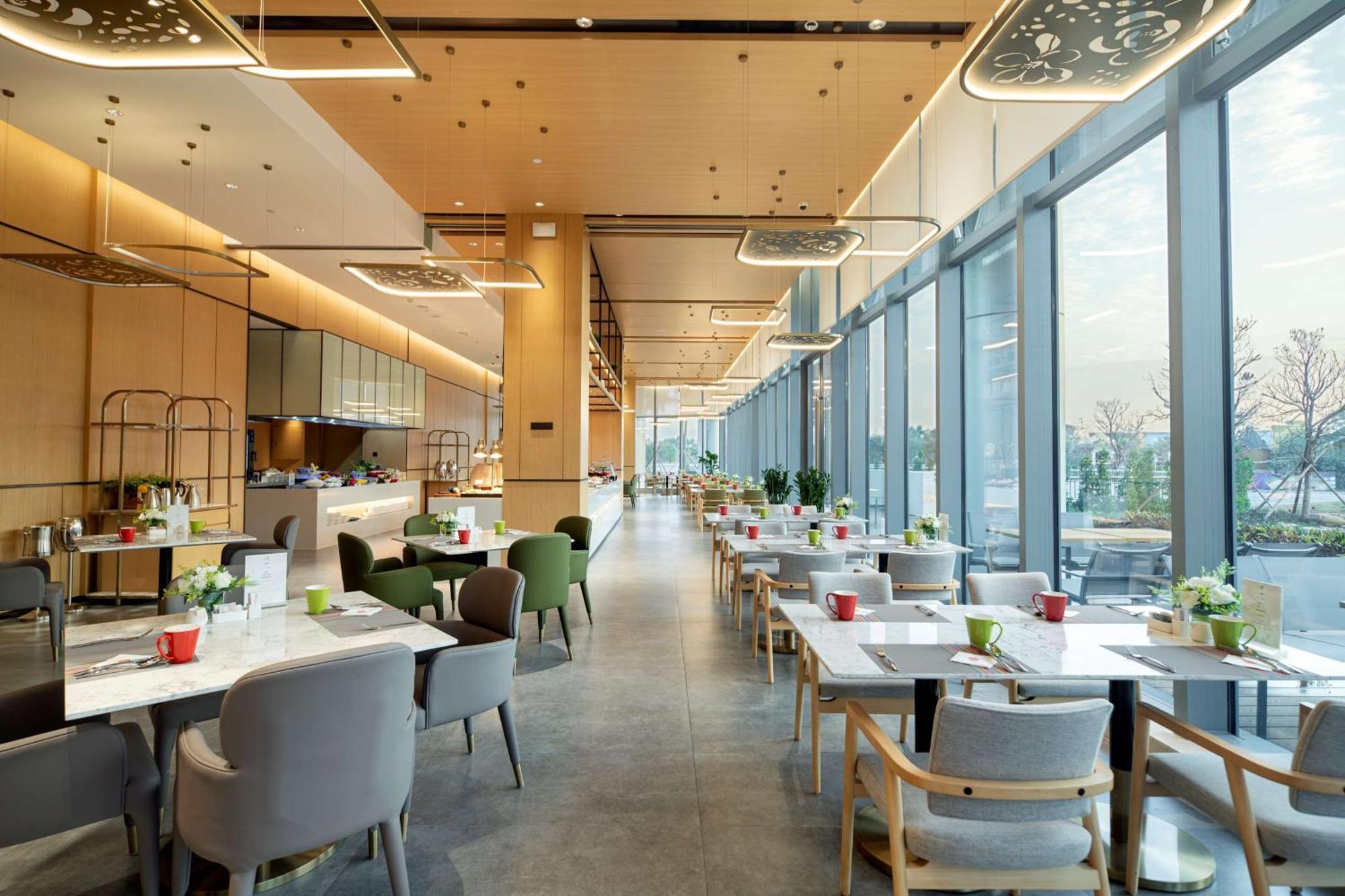 Hilton Garden Inn Zhuhai Hengqin Sumlodol Park Exterior photo